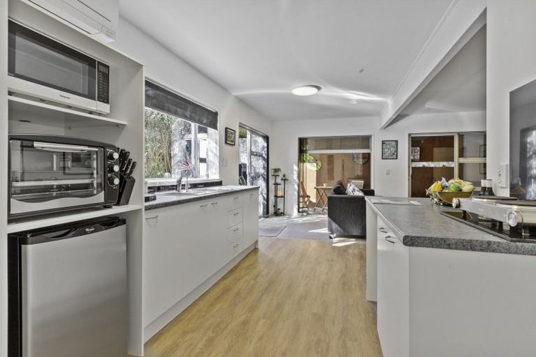 Photo of property in 118 Brook Place, Whangamata, 3620