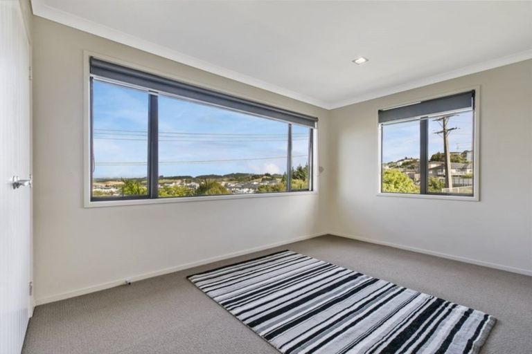 Photo of property in 34 Manhattan Rise, Orewa, 0931