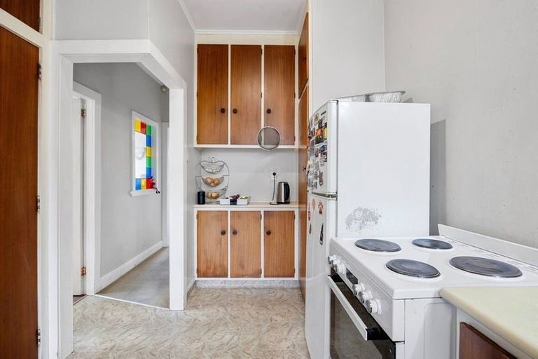 Photo of property in 33 Hinau Street, Maeroa, Hamilton, 3200