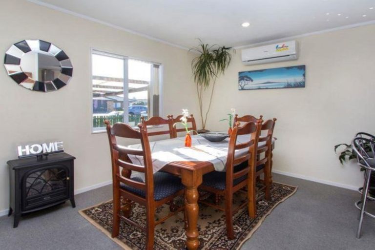 Photo of property in 34a Heathridge Place, Burswood, Auckland, 2013