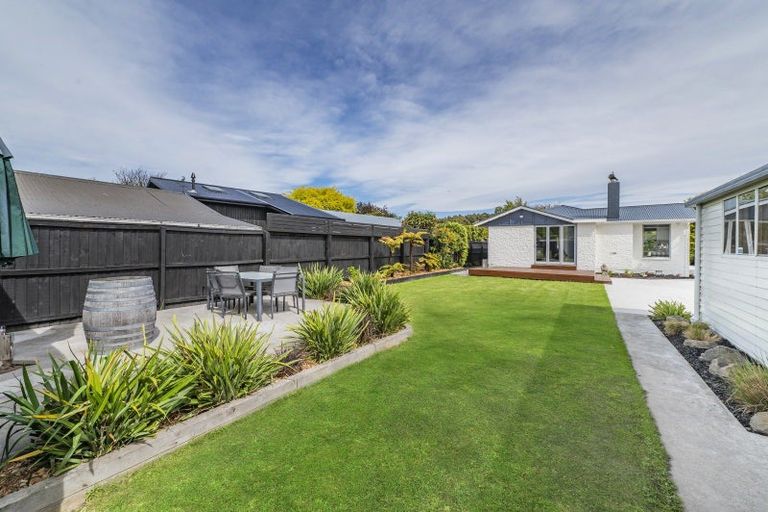 Photo of property in 17 Pahau Place, Cracroft, Christchurch, 8025