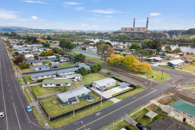 Photo of property in 179 Hakanoa Street, Huntly, 3700