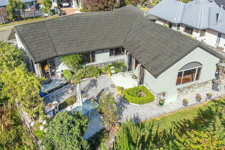 Photo of property in 14 Glenaven Drive, Motueka, 7120