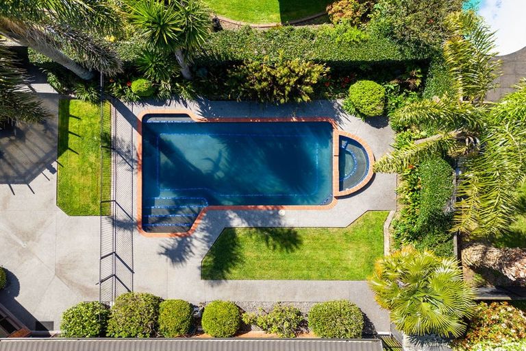 Photo of property in 10 Harrowfield Drive, Harrowfield, Hamilton, 3210