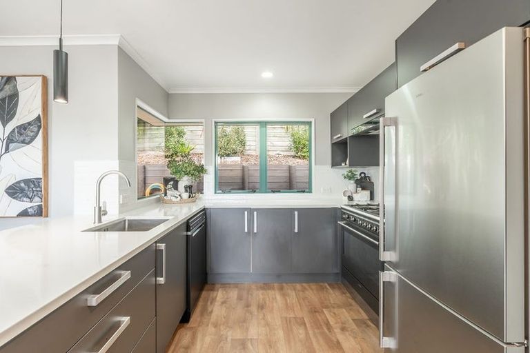 Photo of property in 9 Tupare Heights, Pyes Pa, Tauranga, 3112