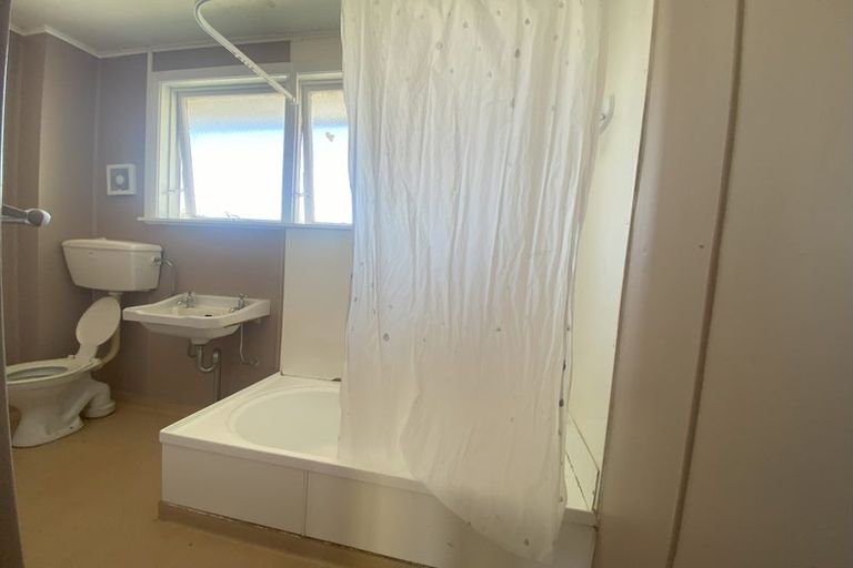 Photo of property in 16 York Street, Kaiti, Gisborne, 4010