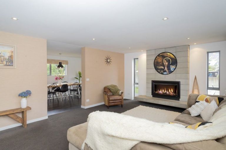 Photo of property in 8 Bracken Street, Arrowtown, 9302
