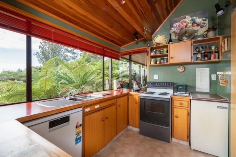 Photo of property in 27 Hauraki Terrace, Pukawa Bay, Turangi, 3381