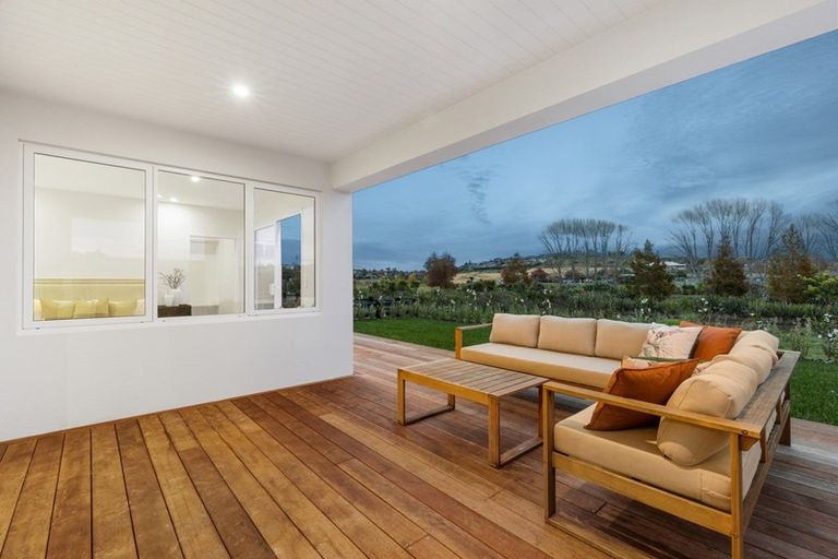 Photo of property in 68 Saint Pauls Drive, Brookfield, Tauranga, 3110