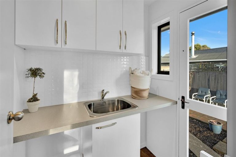 Photo of property in 1/79 Inwoods Road, Parklands, Christchurch, 8083