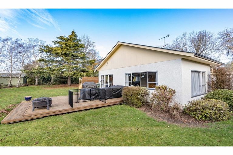 Photo of property in 2208 Old West Coast Road, Kirwee, Christchurch, 7671