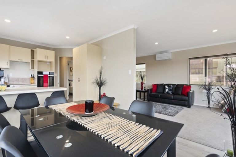 Photo of property in 19 Annandale Street, Lynmouth, New Plymouth, 4310