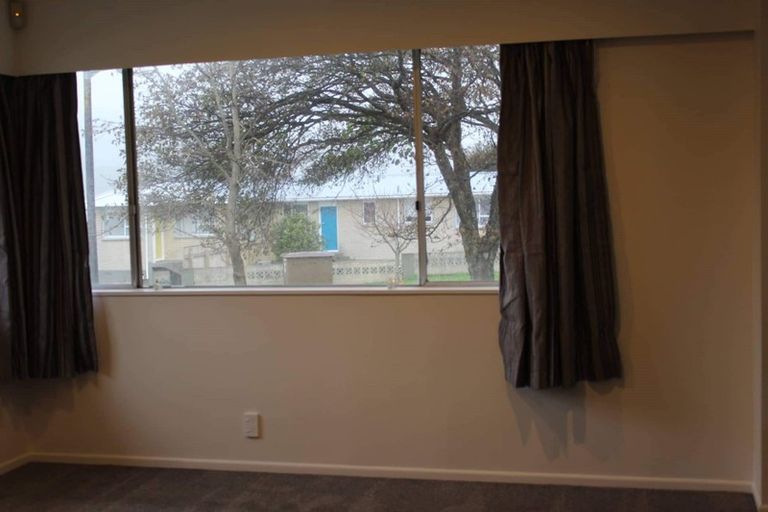 Photo of property in 18 Pencarrow Crescent, Wainuiomata, Lower Hutt, 5014