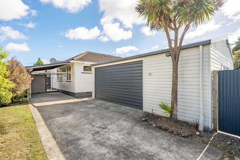 Photo of property in 30 Ranfurly Street, Trentham, Upper Hutt, 5018