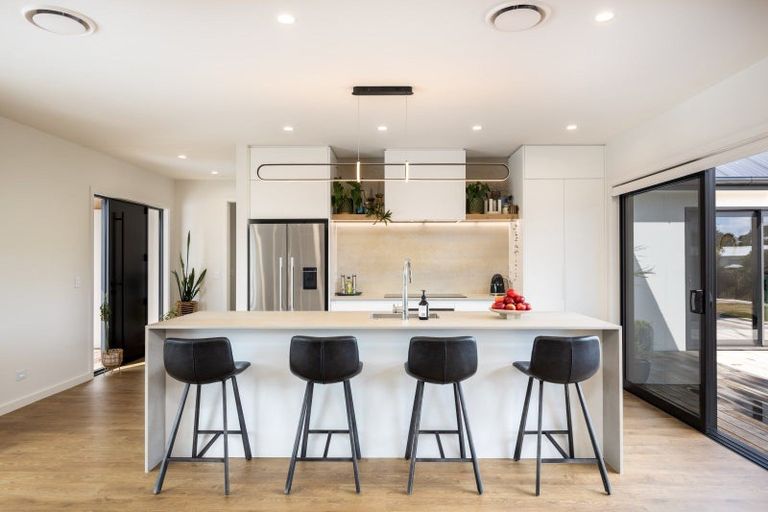 Photo of property in 3/20b Gordon Street, Glen Avon, New Plymouth, 4312