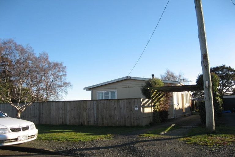 Photo of property in 28 Union Street, Winton, 9720