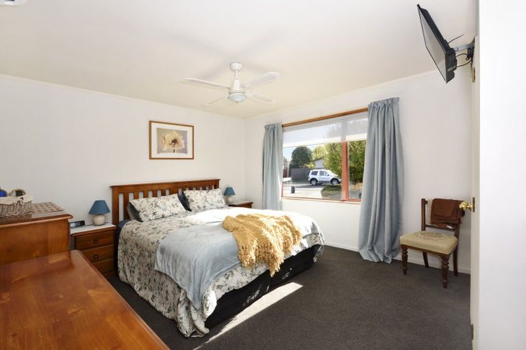 Photo of property in 16 Rintoul Place, Brightwater, 7022