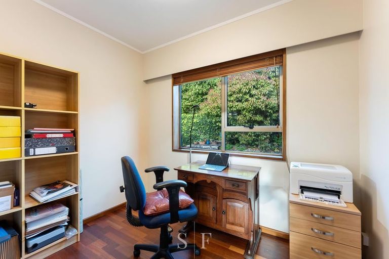 Photo of property in 15 Fleetwood Grove, Waikanae, 5036