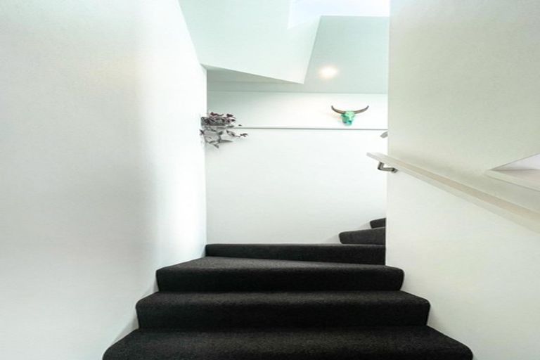 Photo of property in 3/107 Canon Street, Edgeware, Christchurch, 8013