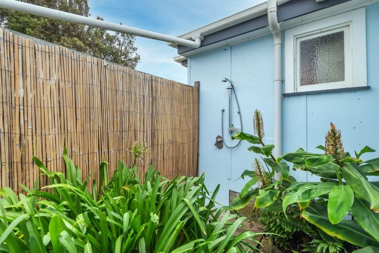 Photo of property in 86 Rua Avenue, Waitarere Beach, Levin, 5510