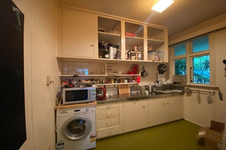 Photo of property in 107 Majoribanks Street, Mount Victoria, Wellington, 6011