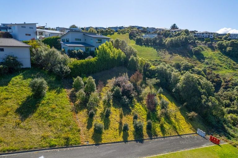 Photo of property in 16 Heemskerck Place, Britannia Heights, Nelson, 7010