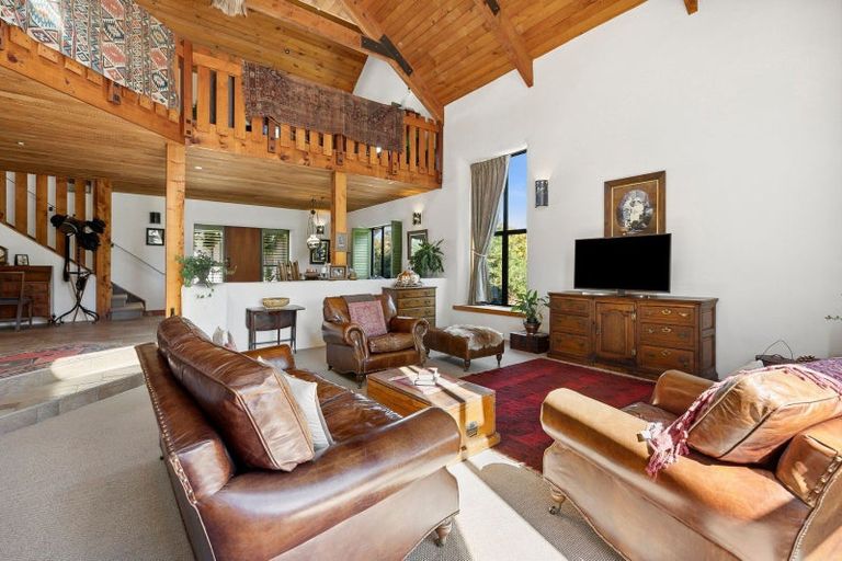 Photo of property in 33 Old Racecourse Road, Albert Town, Wanaka, 9305