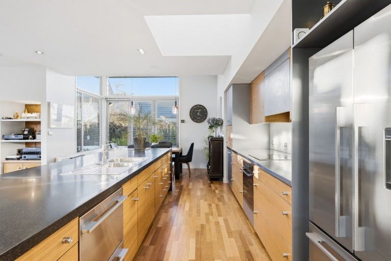 Photo of property in 3 Sunninghurst Drive, Fairfield, Dunedin, 9018
