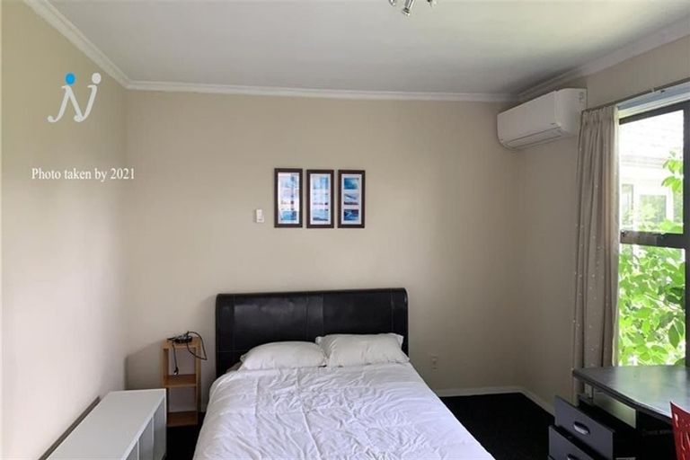Photo of property in 18 Delph Street, Avonhead, Christchurch, 8042