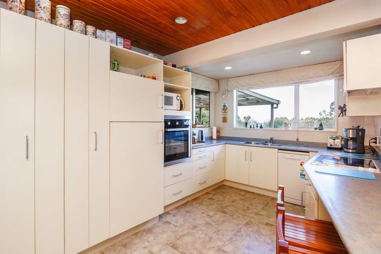 Photo of property in 879 Reid Line East, Bunnythorpe, Palmerston North, 4481