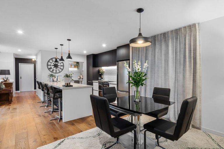 Photo of property in 31 Roger Guy Place, Welcome Bay, Tauranga, 3175