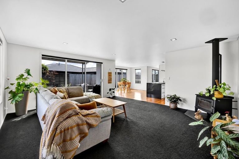 Photo of property in 7 Reremoana Close, Hawera, 4610