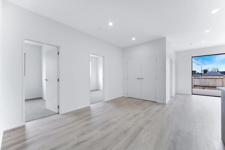 Photo of property in 8 Enchantment Lane, Karaka, Papakura, 2113