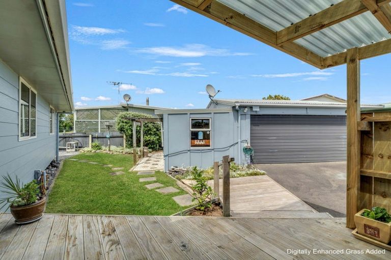Photo of property in 23 Matakane Street, Waitarere Beach, Levin, 5510