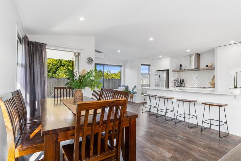 Photo of property in 8 Applin Lane, Pyes Pa, Tauranga, 3112