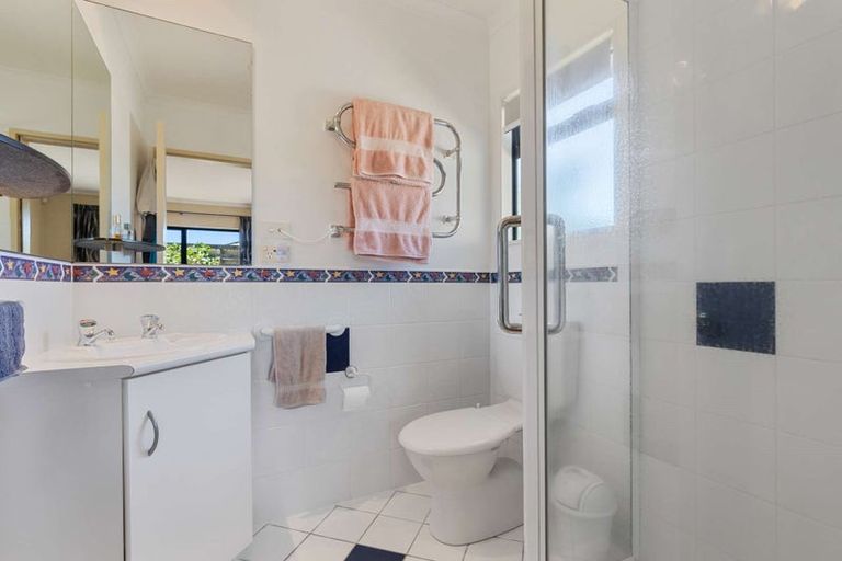 Photo of property in 291 Gravatt Road, Papamoa Beach, Papamoa, 3118