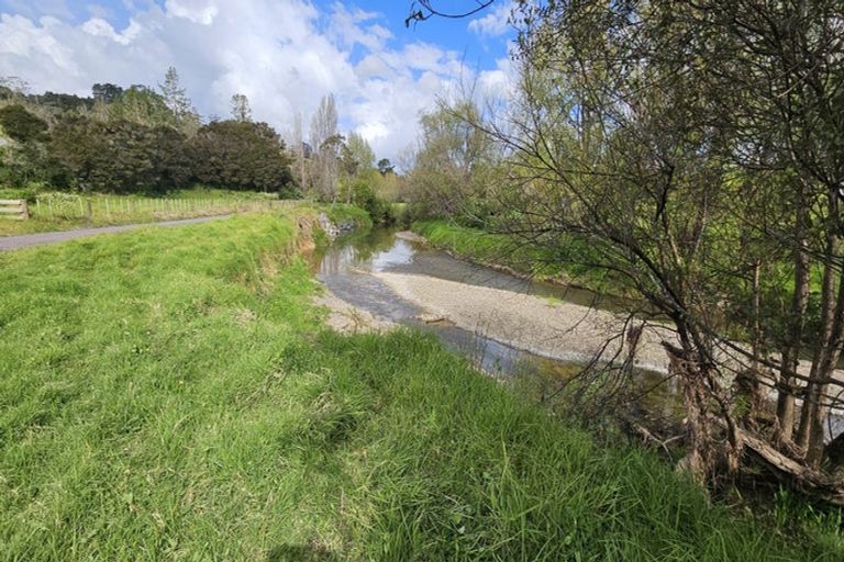 Photo of property in 19 Doel Road, Kawakawa, 0282