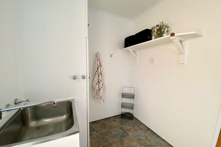 Photo of property in 19a Essex Street, Balclutha, 9230