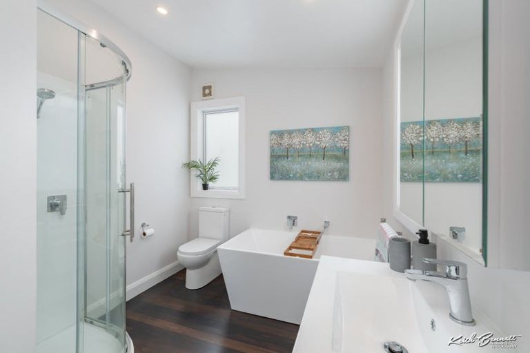 Photo of property in 50 York Street, Moera, Lower Hutt, 5010