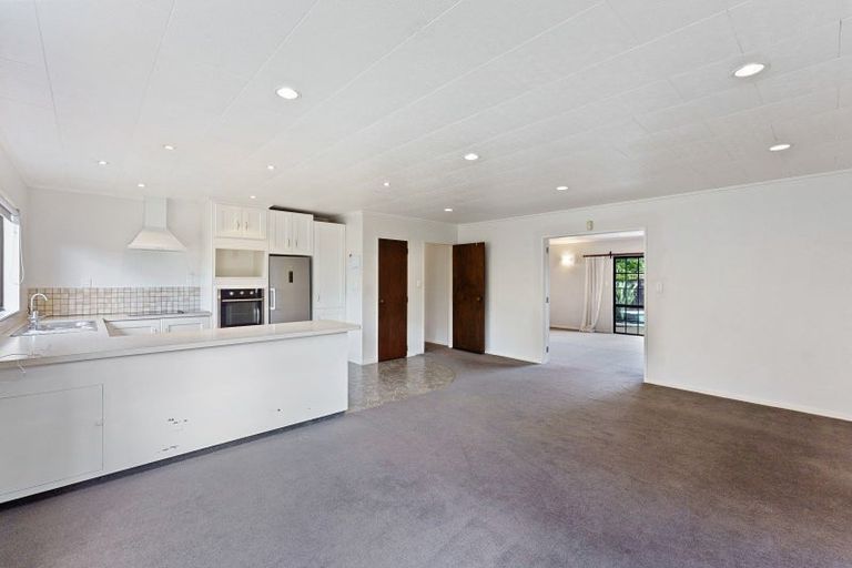 Photo of property in 18 Cobb Place, Otaki, 5512