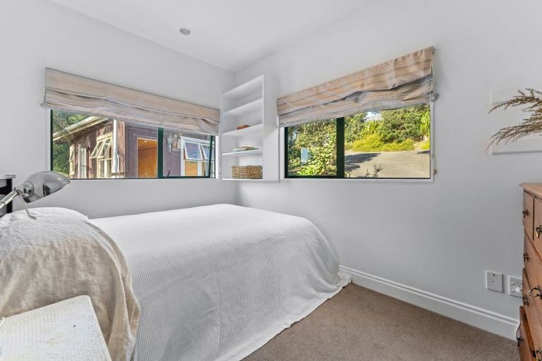 Photo of property in 200 Tawa Road, Kumeu, 0891