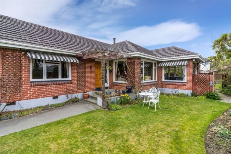 Photo of property in 161 Ilam Road, Ilam, Christchurch, 8041