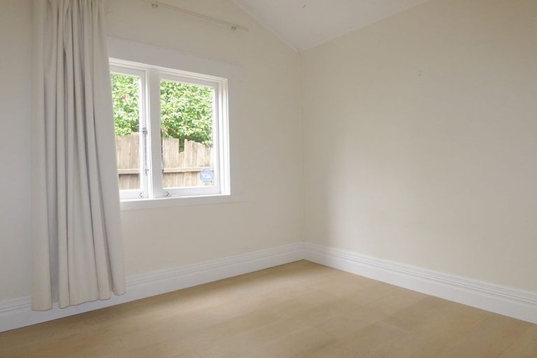 Photo of property in 83 Calgary Street, Mount Eden, Auckland, 1041