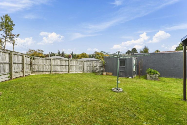 Photo of property in 12 Wallingford Place, Hillcrest, Rotorua, 3015