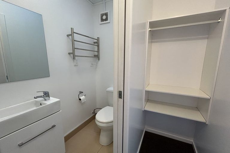 Photo of property in 1/26 Haseler Crescent, Howick, Auckland, 2014