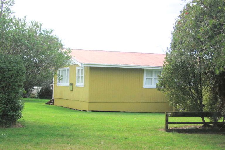 Photo of property in 17 Dawn Avenue, Hahei, Whitianga, 3591