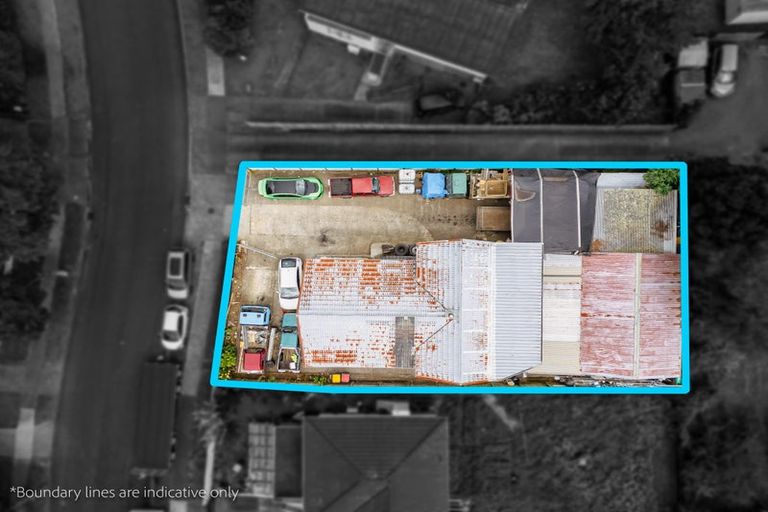 Photo of property in 15 Hobart Crescent, Wattle Downs, Auckland, 2103