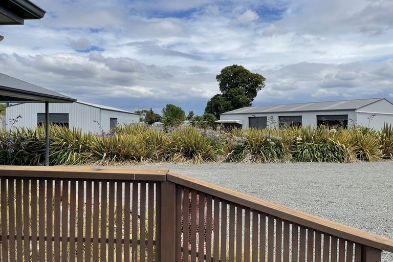 Photo of property in 28 Lindsay Road, Waipukurau, 4283