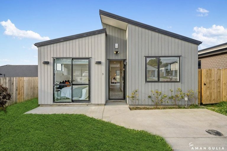 Photo of property in 3 Rongomai Street, Helensville, 0800