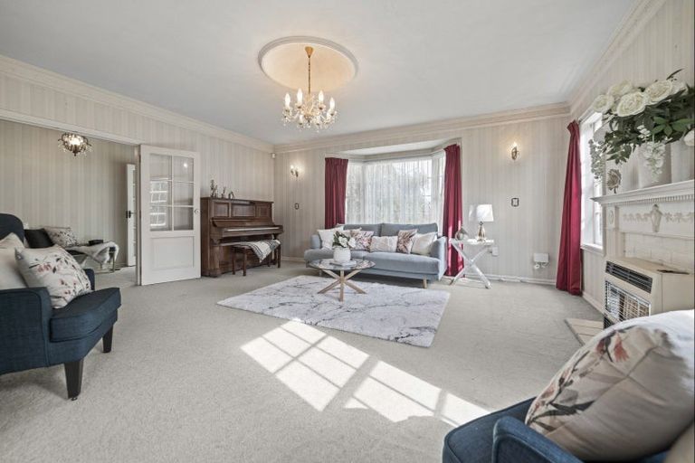 Photo of property in 15a Long Melford Road, Awapuni, Palmerston North, 4412